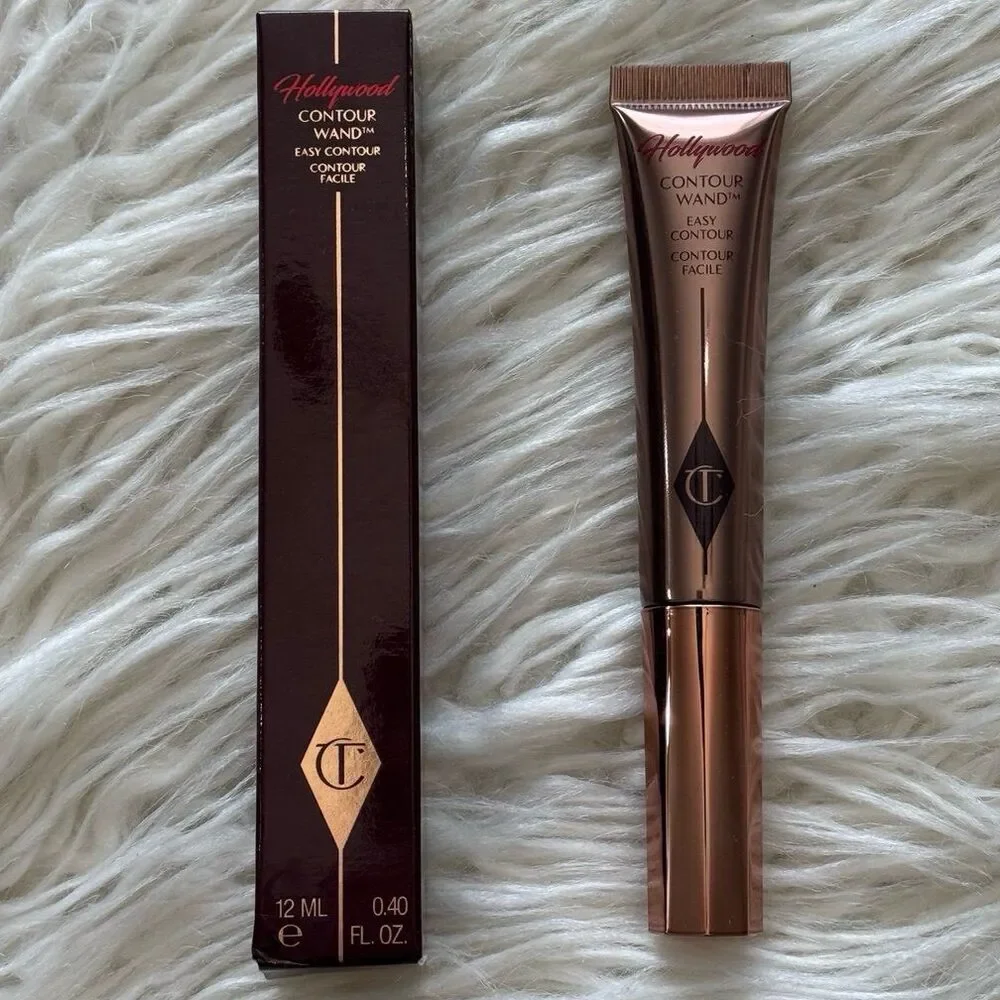 Charlotte Tilbury Contour Wand Fair-Medium